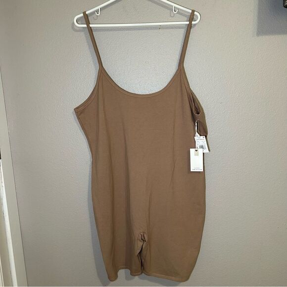 NEW Good American brown scoop back one piece biker romper women’s plus size 8 5X - Picture 5 of 10